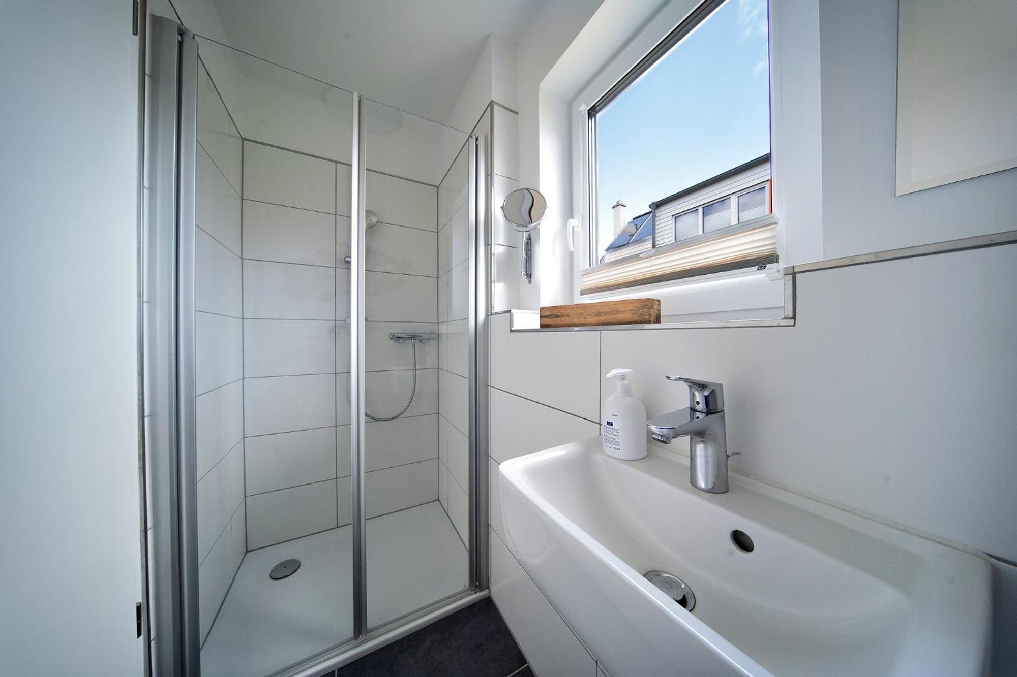 Ferienhaus Lieblingsplatz By Seeblick Ferien Oro, Direkte Wasserlage,Sauna,Kamin Olpenitz Eksteriør bilde