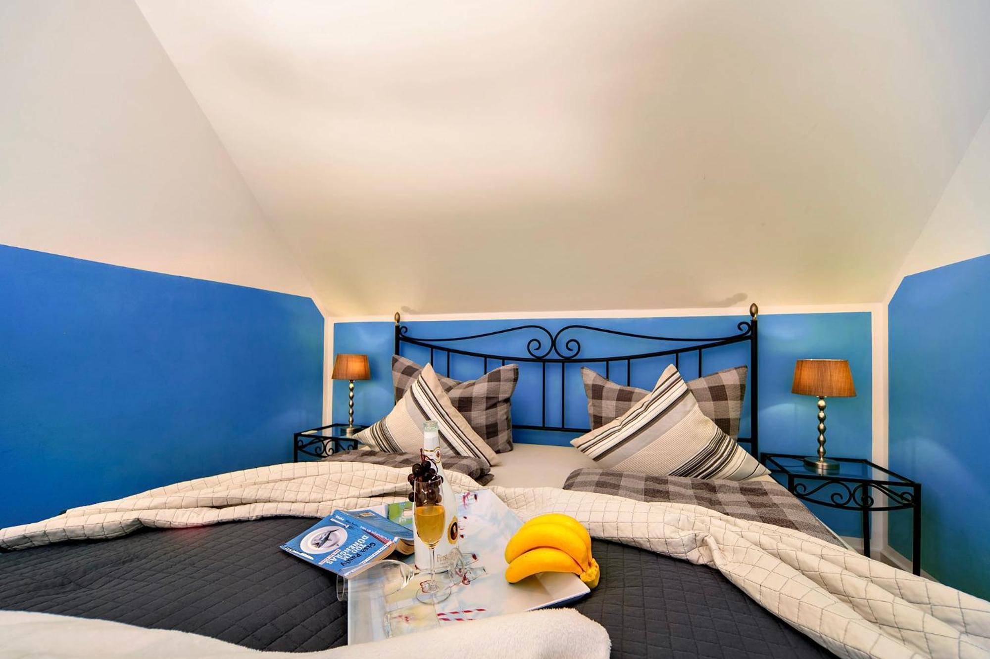 Ferienhaus Lieblingsplatz By Seeblick Ferien Oro, Direkte Wasserlage,Sauna,Kamin Olpenitz Eksteriør bilde