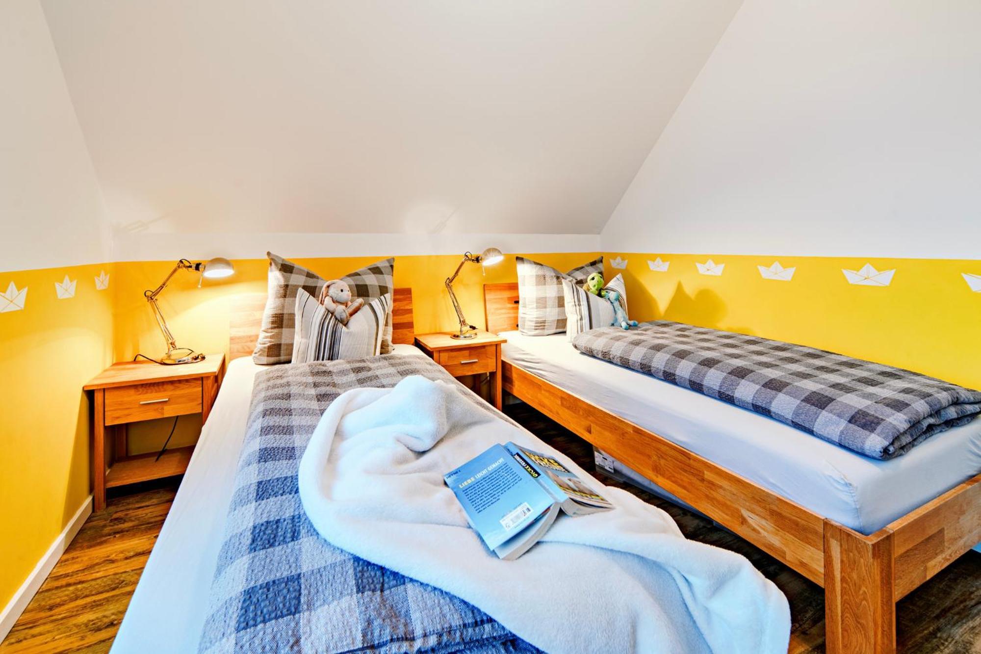 Ferienhaus Lieblingsplatz By Seeblick Ferien Oro, Direkte Wasserlage,Sauna,Kamin Olpenitz Eksteriør bilde
