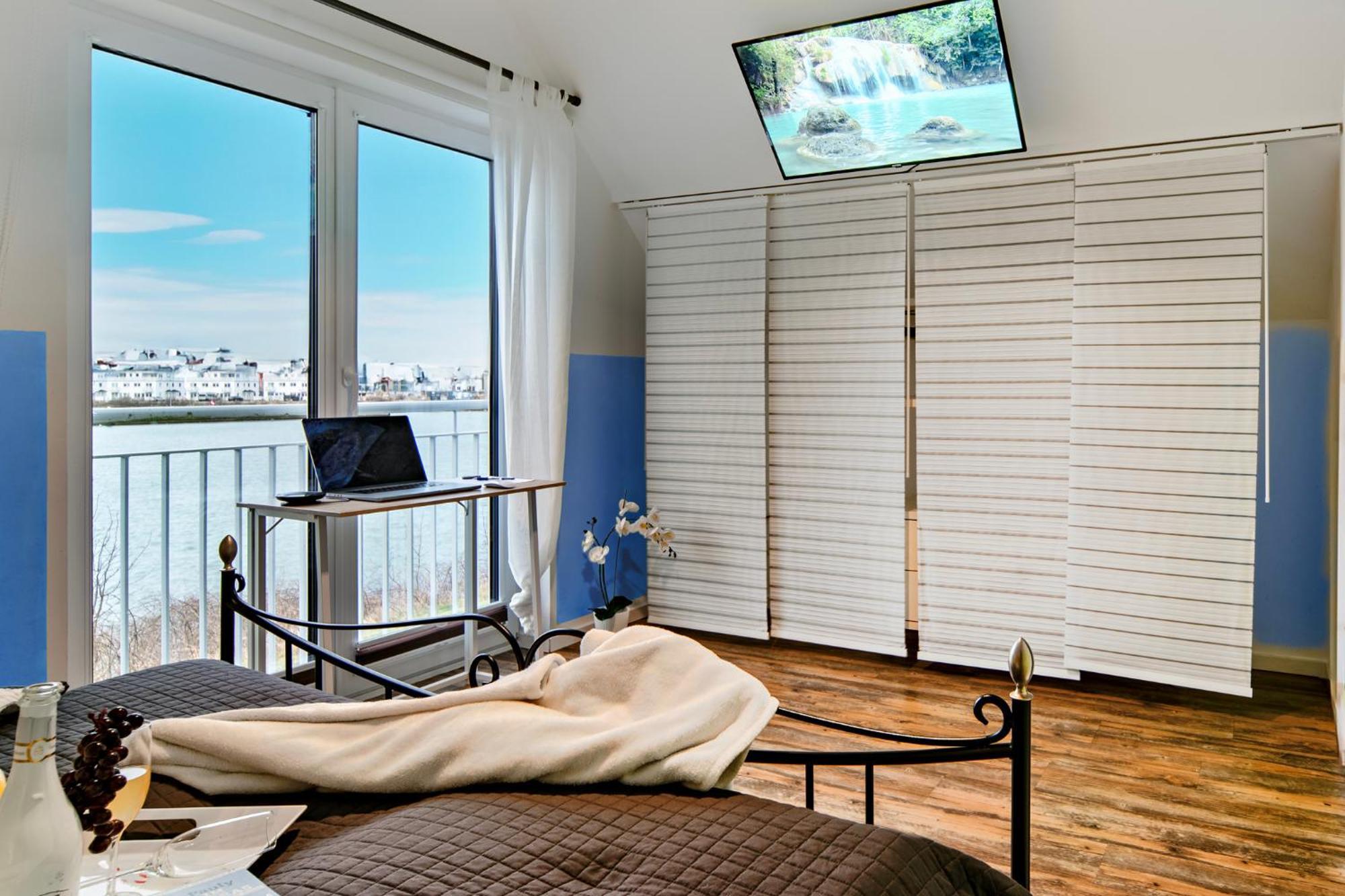 Ferienhaus Lieblingsplatz By Seeblick Ferien Oro, Direkte Wasserlage,Sauna,Kamin Olpenitz Eksteriør bilde